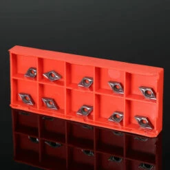 DECKON 10 Pieces / Boite DCMT070204 VP15TF DCMT21.51 Lame De Carbure CNC, Pieces En Acier D'usinage CNC Diamant Avec Trou Interieur, Couleur Aleatoire De La Boite -Tours et accessoires Soldes 63702197 4